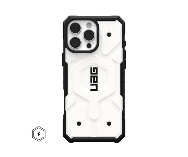 Чохол - накладка UAG AAA Pathfinder Mag для iPhone 15, White