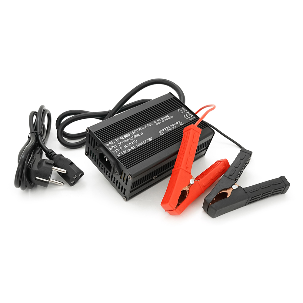 Зарядное устройство VOLTRONIC LiFePO4 12V 15A для аккумуляторов 4S с разъемом XT60 (36792)