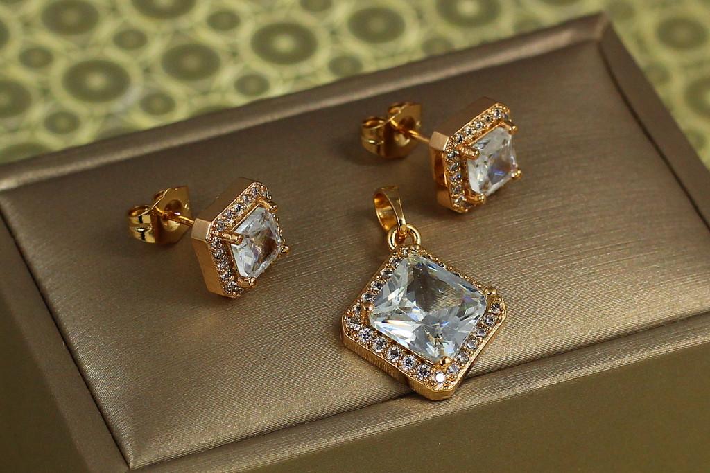 Набор Xuping Jewelry Ромб в ободке из фианитов с белым камнем Золотистый (2404862718)