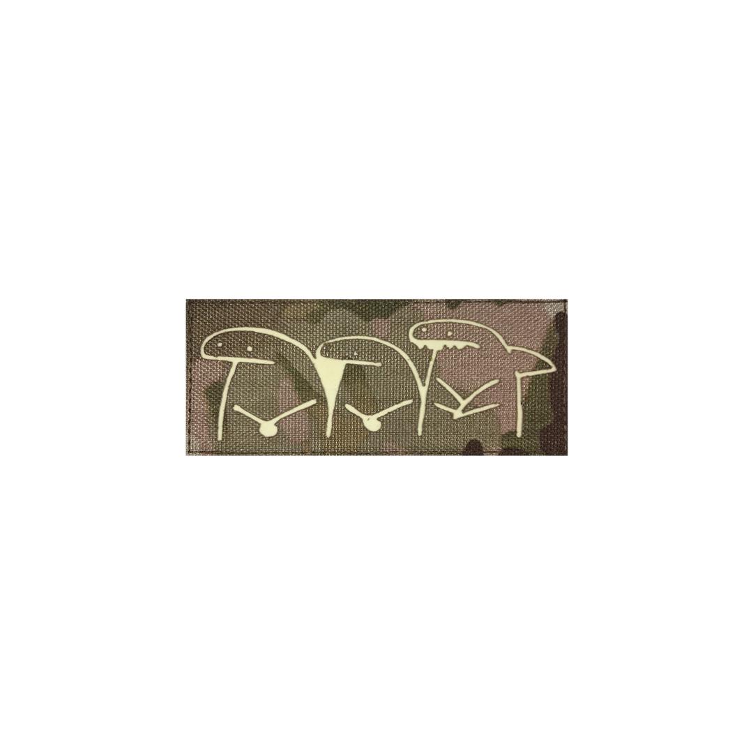 Шеврон на липучке Laser Cut UMT Акула 50х120 мм Люминисцентный/Мультикам