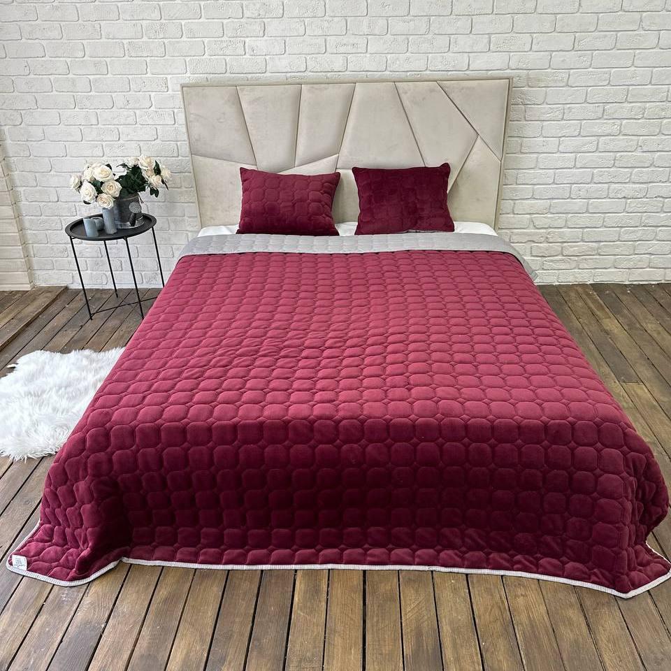 Покривало двостороннє з мікрофібри 210х230 см із подушками 2 шт. 40х60 см Бордовий (Д-cap-podush-005) - фото 1