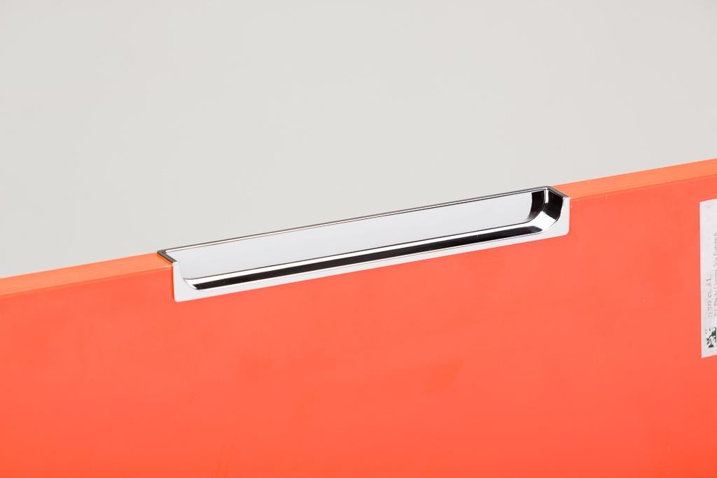 Ручка мебельная Viefe Hide 180x17 мм Хром (0094.180.Z.01) - фото 3 Ручка мебельная Viefe Hide 180x17 мм Хром (0094.180.Z.01) - фото 3