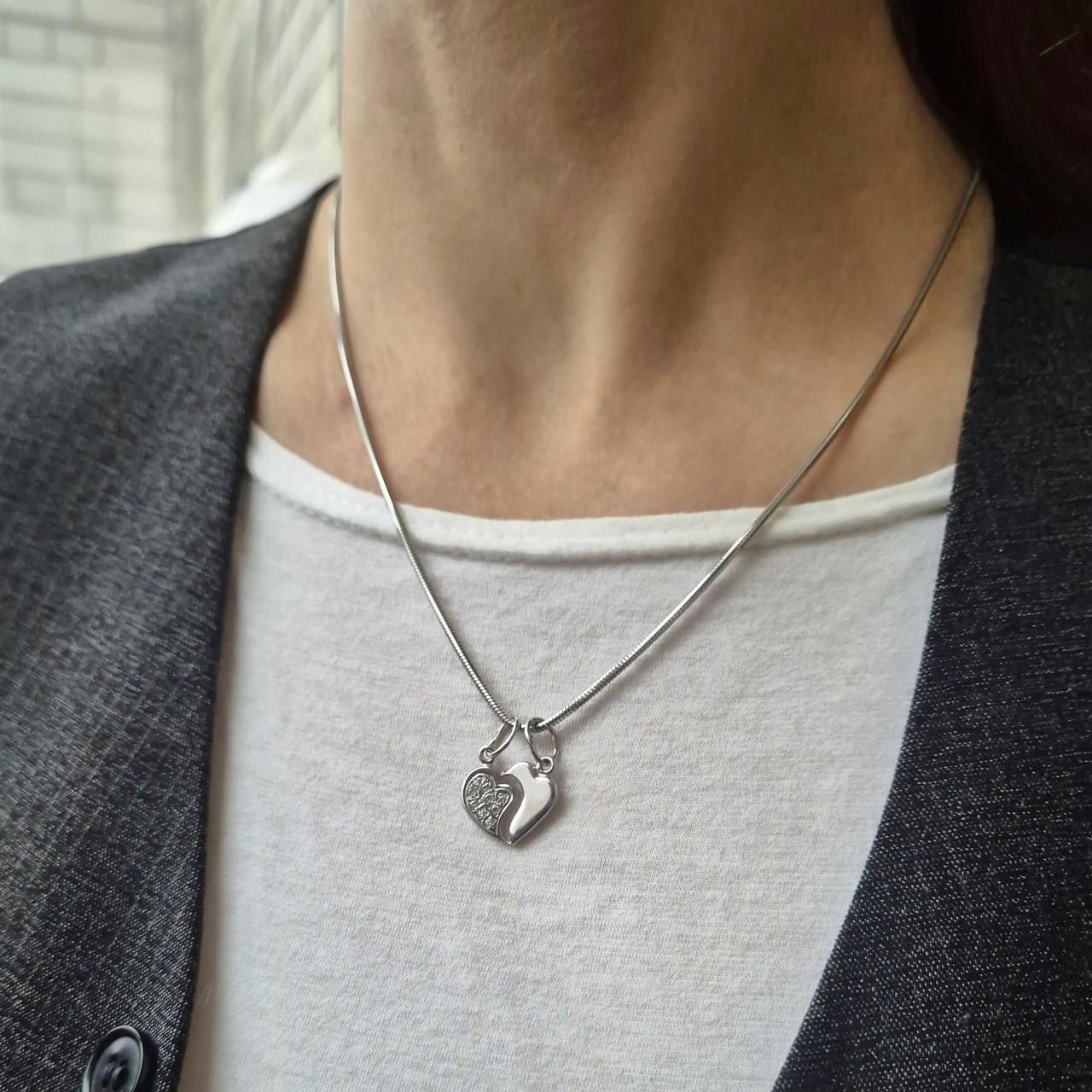 Підвіска парна серце в білих каменях срібло 925 проби родоване 1,90 г (3089r) - фото 4 Підвіска парна серце в білих каменях срібло 925 проби родоване 1,90 г (3089r) - фото 4