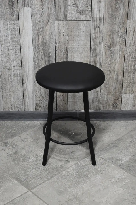 Табурет кухонний Муза металевий з м'яким сидінням 30х45 см Чорний (28374161)