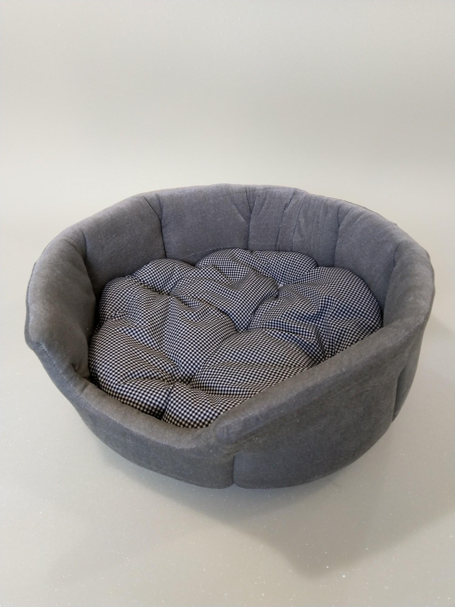 Лежанка для собак и кошек Luch home с подушкой 38х38х15 см Серый (26888820) - фото 2 Лежанка для собак и кошек Luch home с подушкой 38х38х15 см Серый (26888820) - фото 2