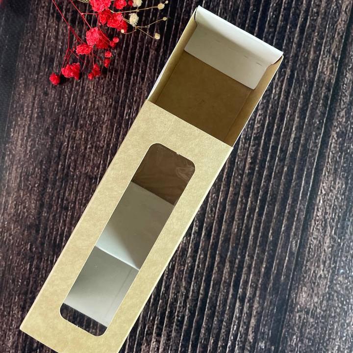 Коробка прямокутна з віконцем 140х51х51 мм (1322)