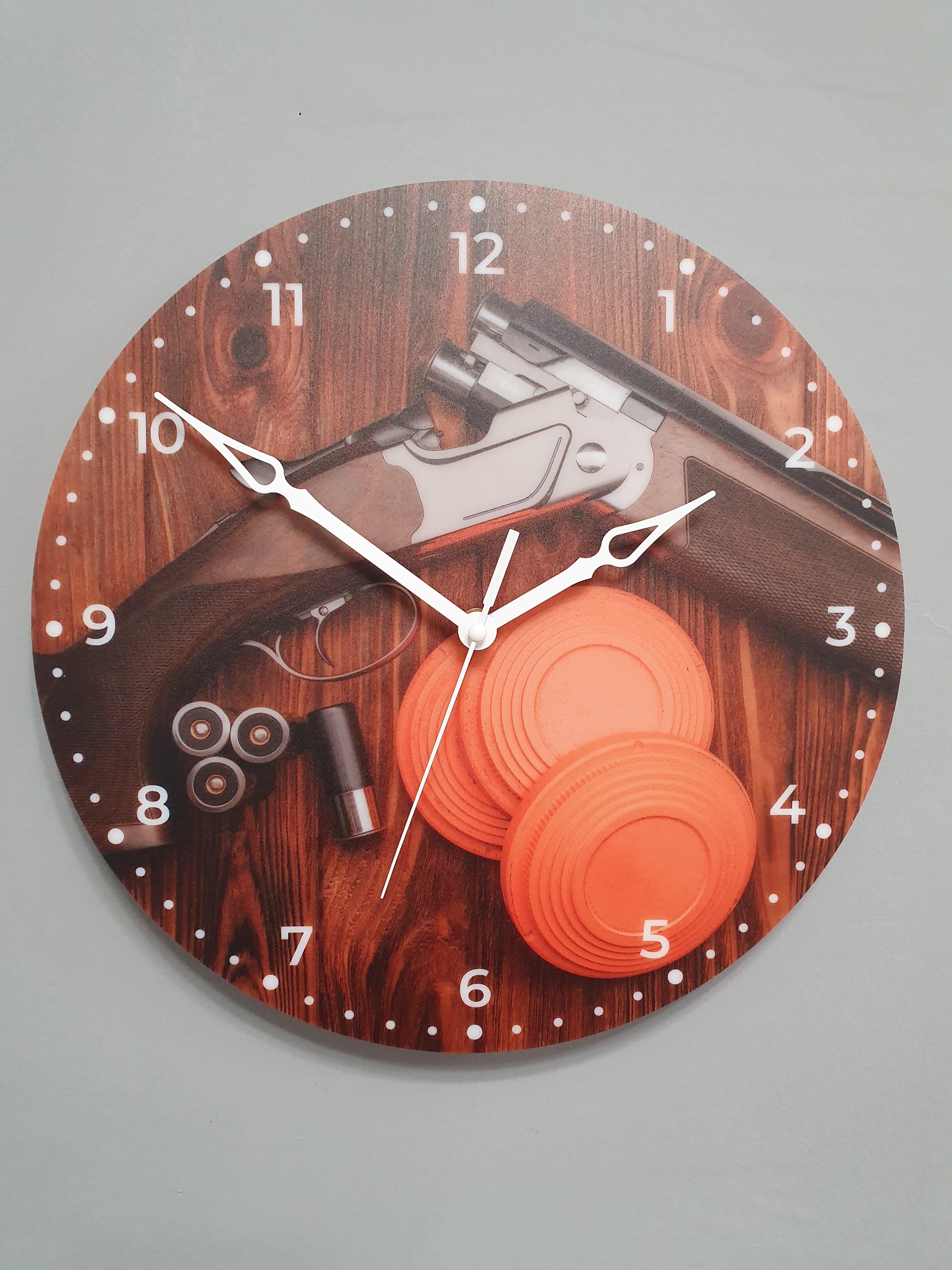 Часы настенные Стендовая стрельба по тарелкам (3929)