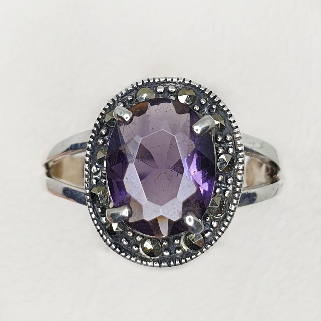 Кольцо серебряное с аметистом р. 19 4,6 г (1424936806)