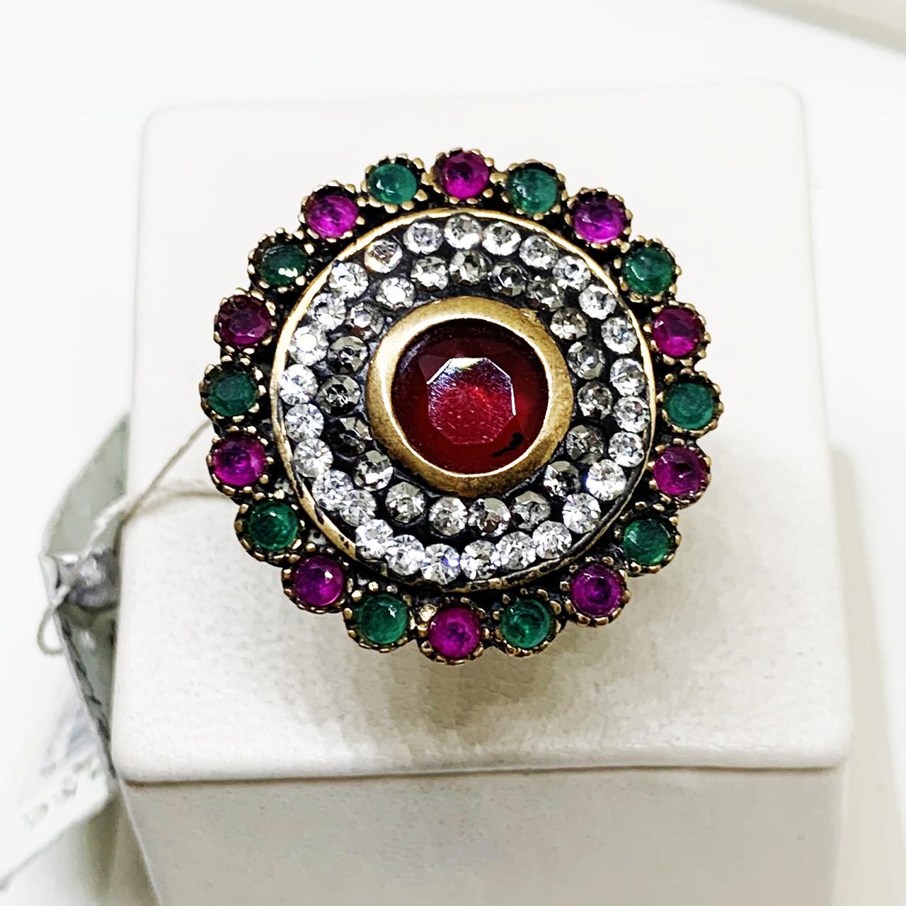 Кольцо серебряное с рубином/изумрудом и кубическим цирконием р. 17 9,03 г (1597763425)