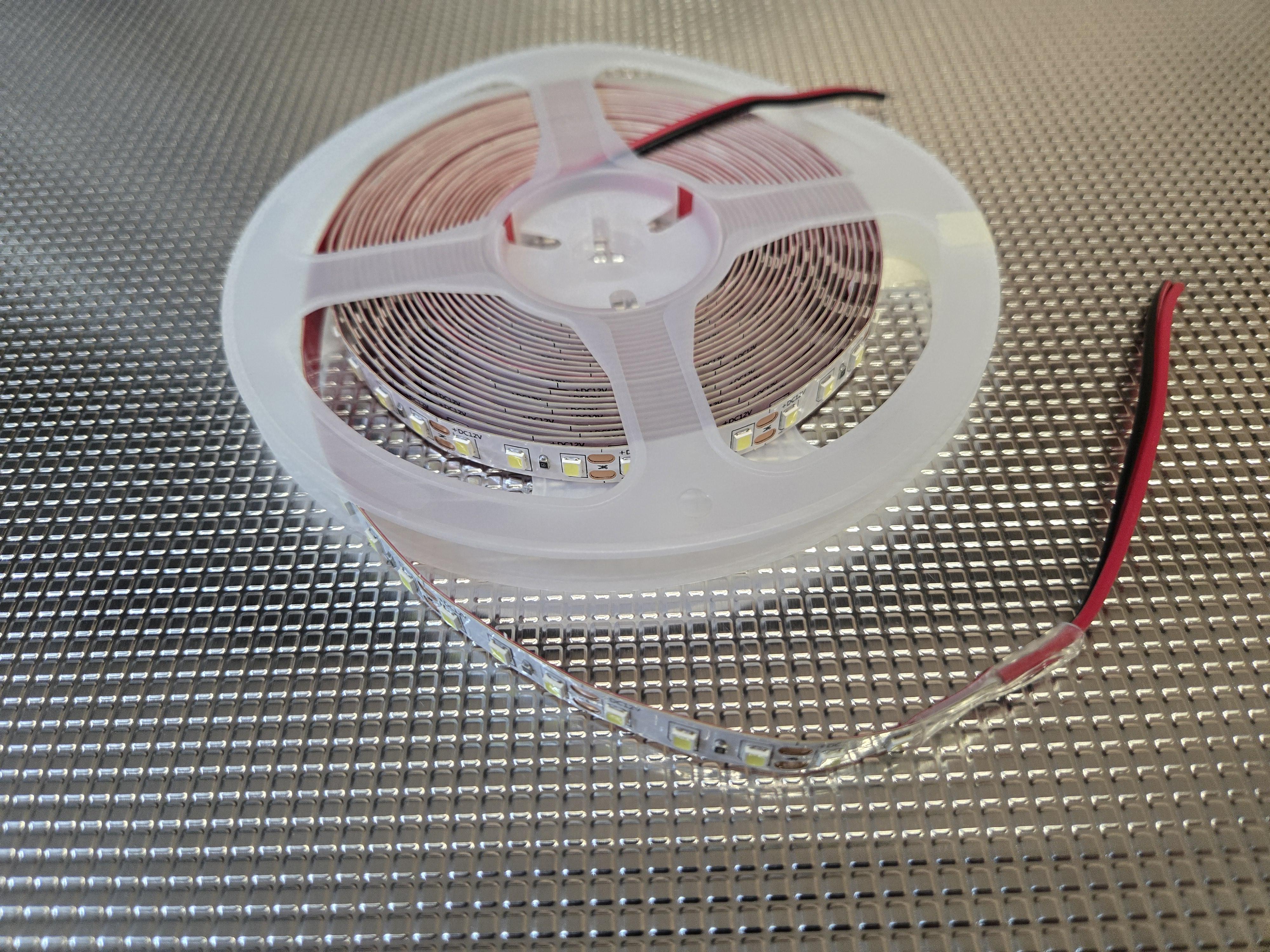 Светодиодная лента DIMAX 2835 12V 13W 6500 K 120 д/м холодный (24170666)