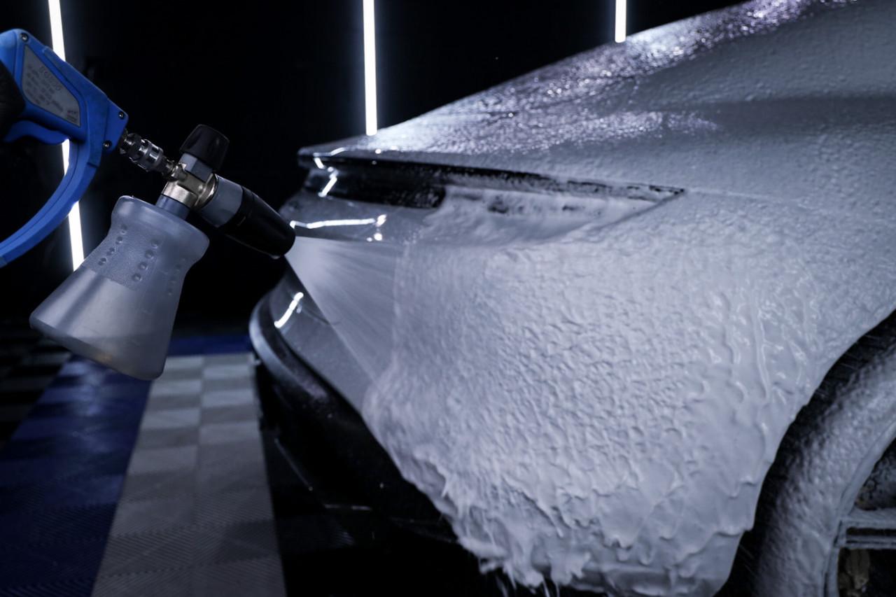 Автошампунь pH-нейтральный CarPro Reset для керамических покрытий бережной ручной мойки и поддержания гидрофобного эффекта 500 мл - фото 2