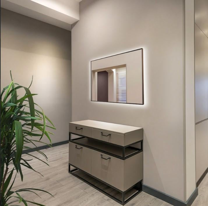 Дзеркало настінне з підсвіткою в алюмінієвій рамі 700х500 мм Коричневий (29519126)