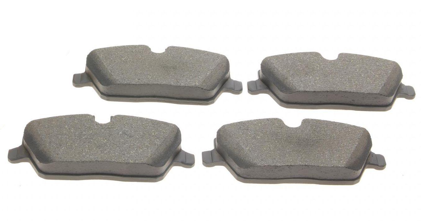 Тормозные колодки передние BOGAP для BMW 1 E81/E82/E87/E88/3 E90/E91/E46 06-18 (B8210108)