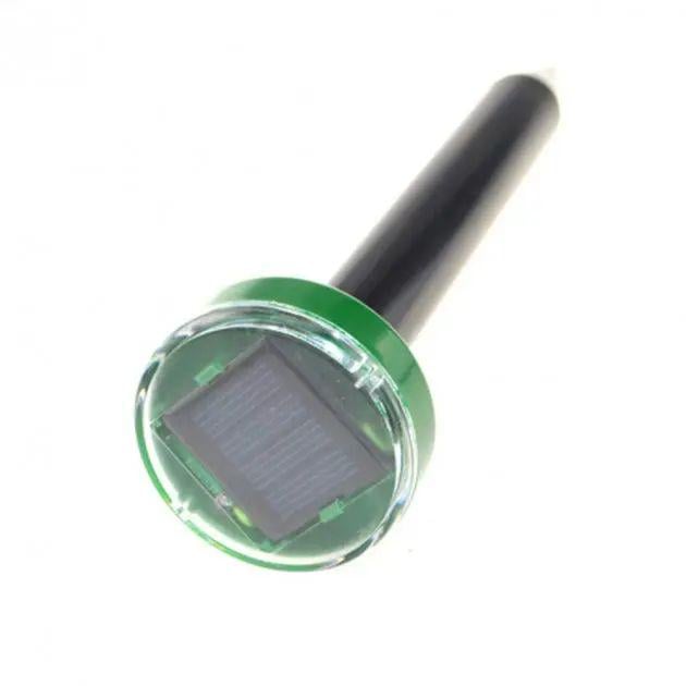 Отпугиватель кротов и насекомых Garden Solar с солнечной панелью 400-1000 Гц 4,5 В 45 мА 650 кв. м 60х35х10 мм (opt-18570)