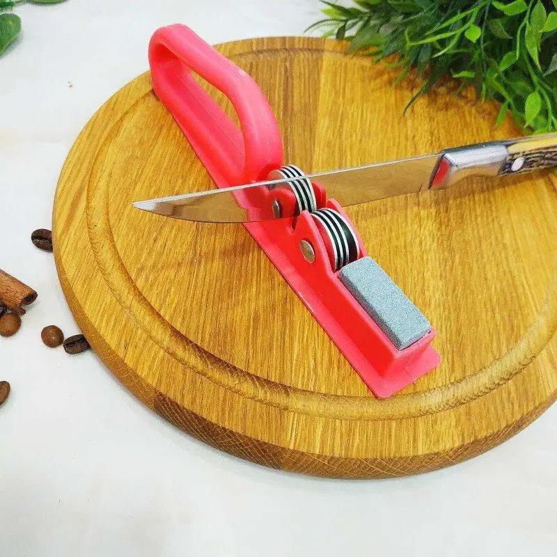 Точилка для ножів механічна Червоний (84260) - фото 3 Точилка для ножів механічна Червоний (84260) - фото 3