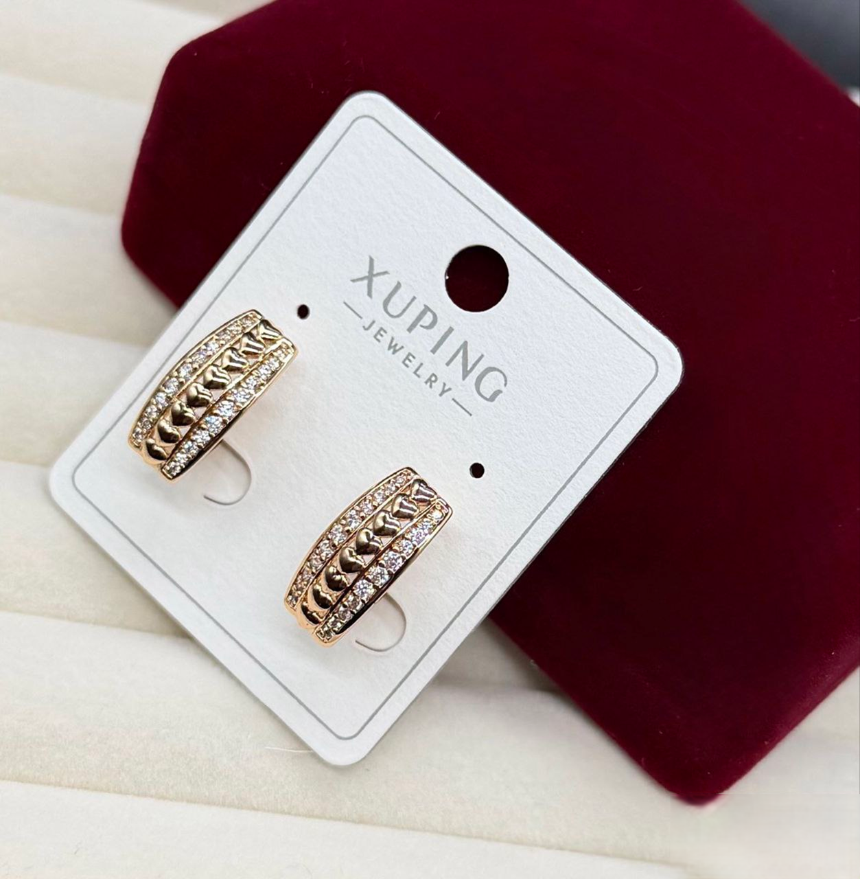 Серьги кольца Xuping гипоаллергенное медицинское золото декоративные с блестящими камешками и сердцами стильное украшение (2906033766)