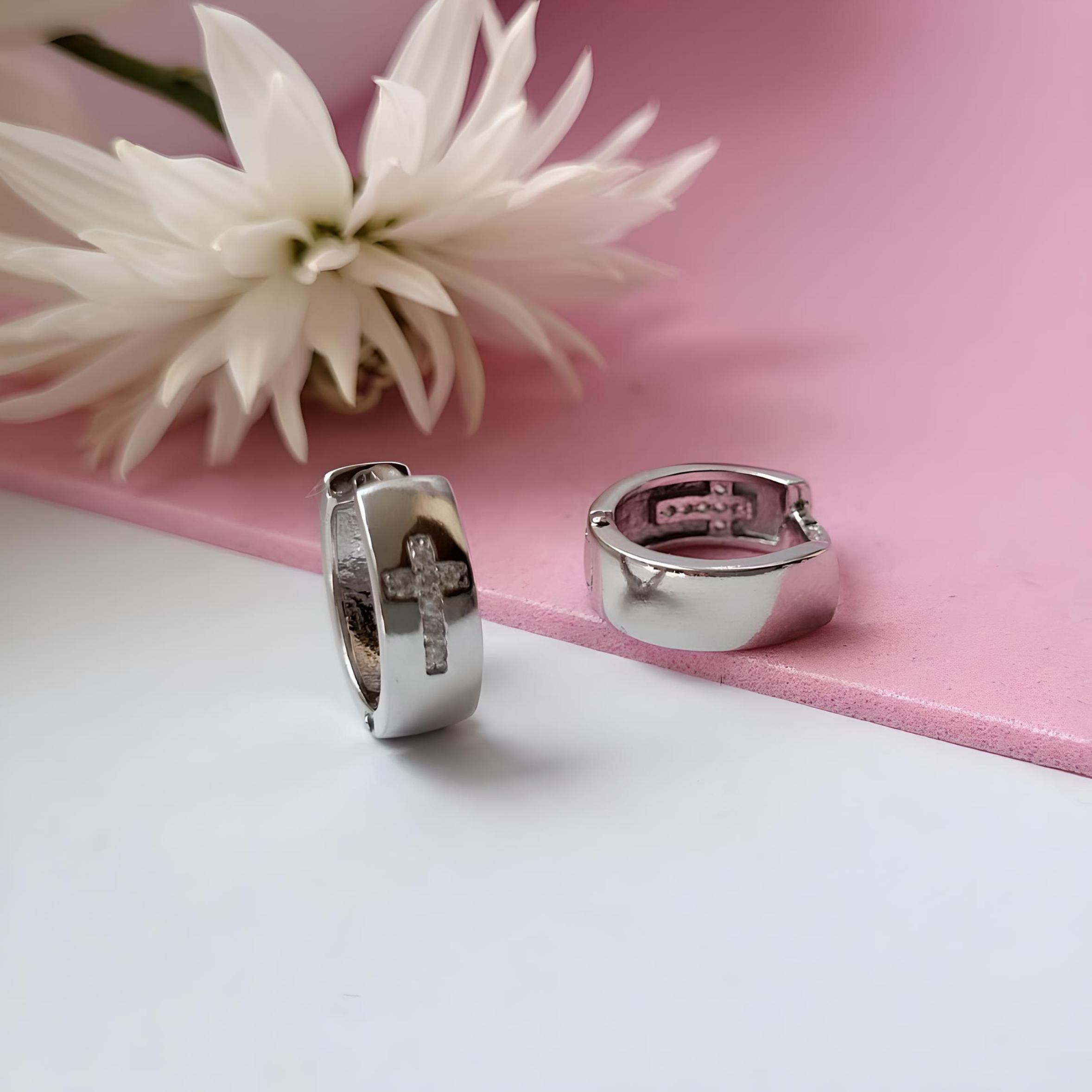 Сережки из серебра покрыто родием 925 проба 12 мм 2,60 г (56306р)