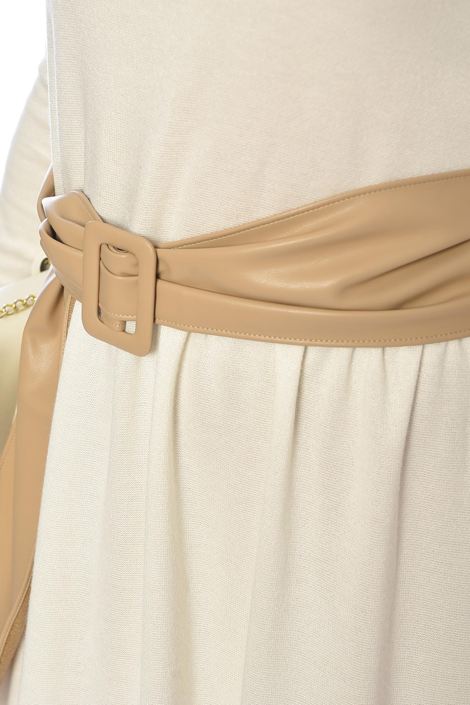 Платье женское полубатальное р. 46 Молочный (197506) - фото 4 Платье женское полубатальное р. 46 Молочный (197506) - фото 4