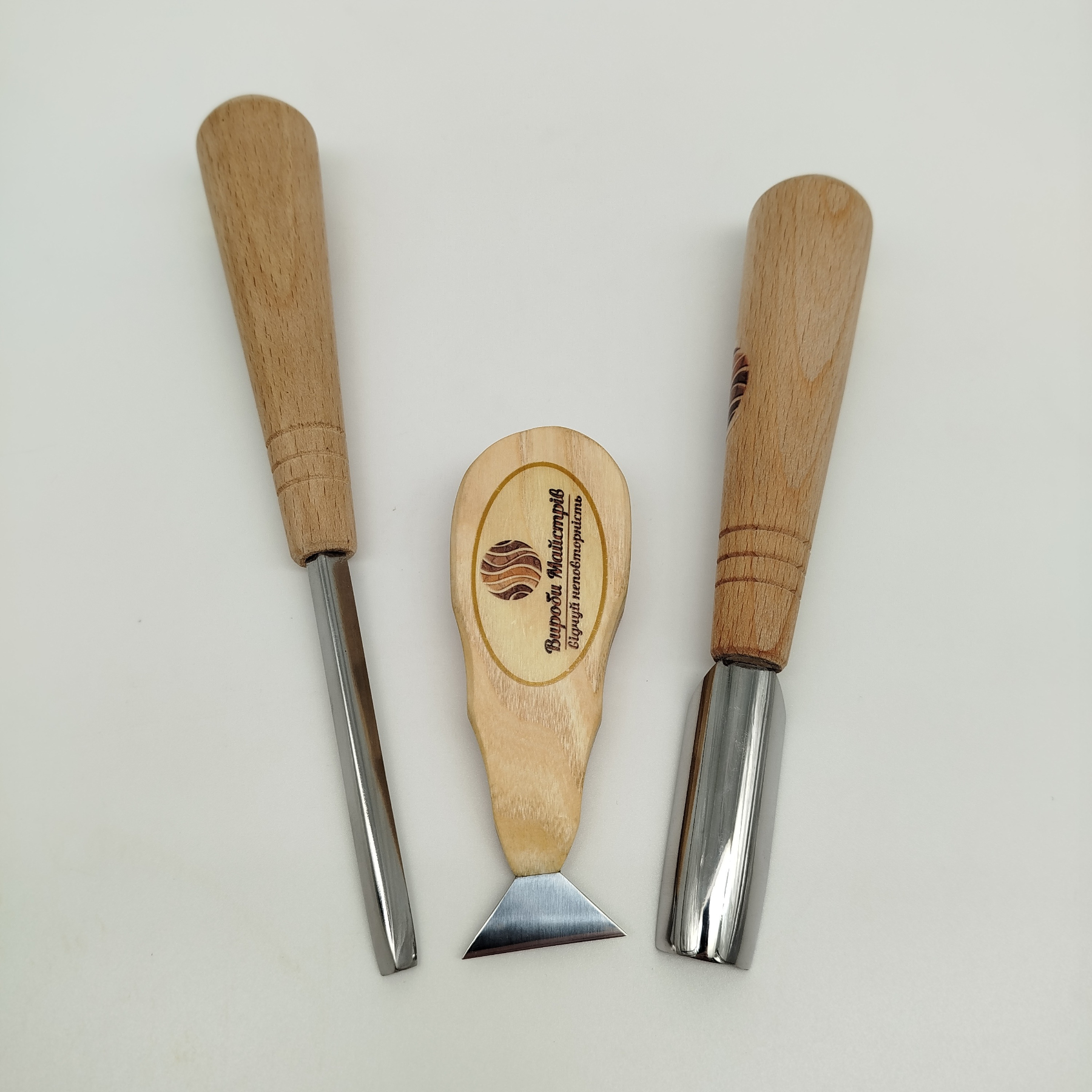 Набор для резьбы по дереву Изделия Мастеров №3 3 инструмента (33740613) Набор для резьбы по дереву Изделия Мастеров №3 3 инструмента (33740613)