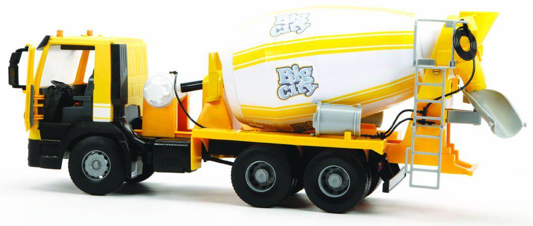 Игрушка бетономешалки Iveco Cement Mixer Britans масштабная модель 1:16 12686