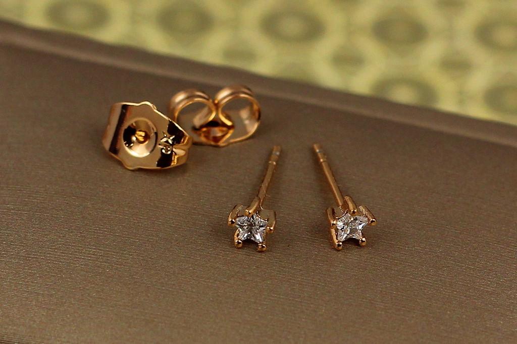 Серьги гвоздики Xuping Jewelry Звездочки 3 мм Золотистый (2351726636)
