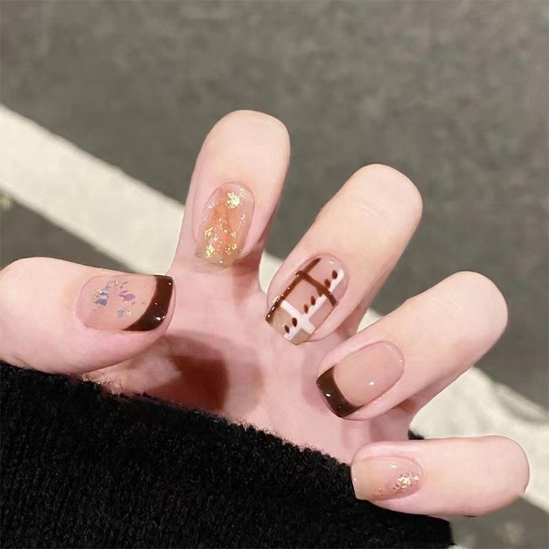 Накладные ногти с клеем Bananahall LK13462 24 шт. Бордовый (A9867)