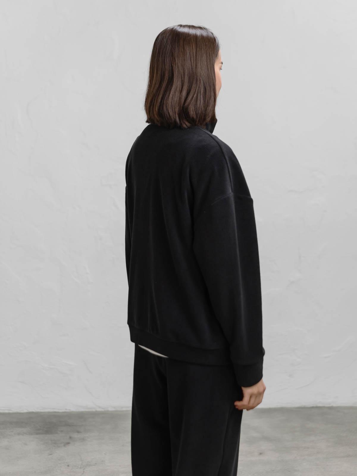 Бомбер женский из флис-плюша FROMUS M/L Черный (2655-2) - фото 6 Бомбер женский из флис-плюша FROMUS M/L Черный (2655-2) - фото 6