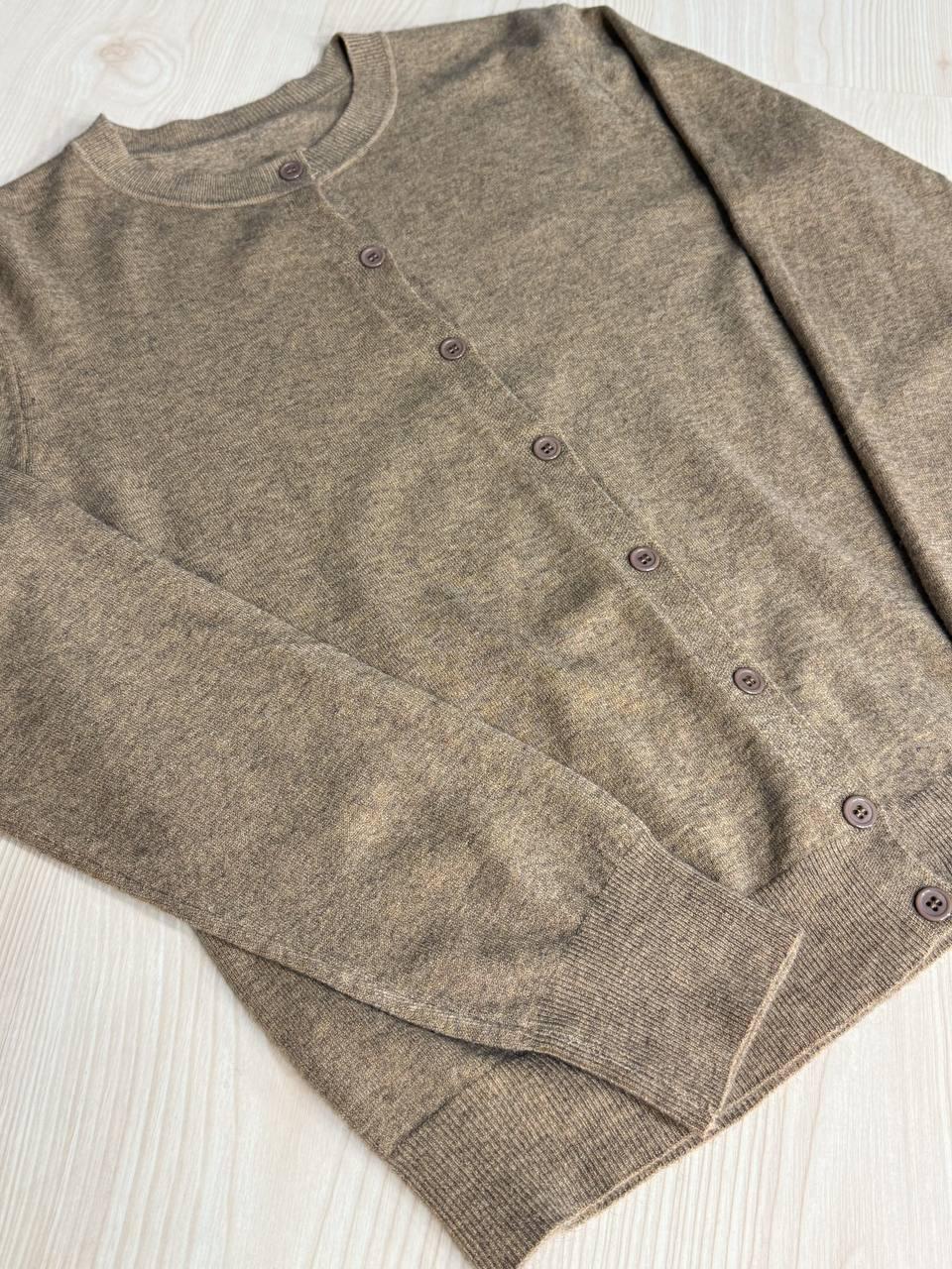 Кардиган женский AN 82896 однотонный на пуговицах универсальный One Size Коричневый - фото 8 Кардиган женский AN 82896 однотонный на пуговицах универсальный One Size Коричневый - фото 8