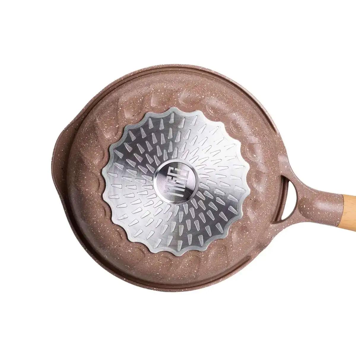 Сковорода алюмінієва MGC об'ємом з мармуровим покриттям антипригарним 1 л Ø 20 см з товстим дном Кавовий - фото 5 Сковорода алюмінієва MGC об'ємом з мармуровим покриттям антипригарним 1 л Ø 20 см з товстим дном Кавовий - фото 5