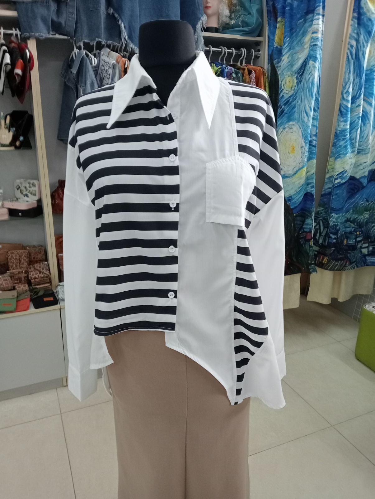 Блуза жіноча зі смугастими вставками та асиметричним низом ХL Чорно-білий (00199) - фото 4 Блуза жіноча зі смугастими вставками та асиметричним низом ХL Чорно-білий (00199) - фото 4