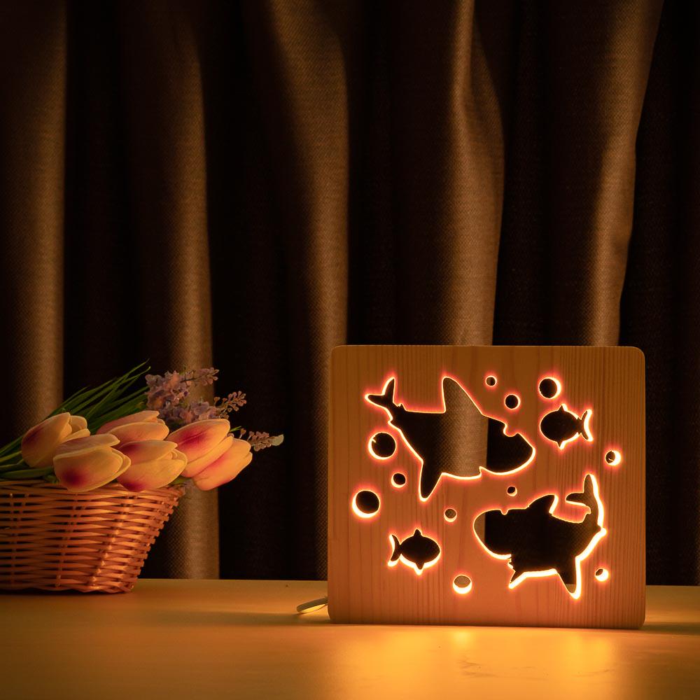 Светильник-ночник ArtEco Light Две акулы и рыбки из дерева Теплый белый (1020430)