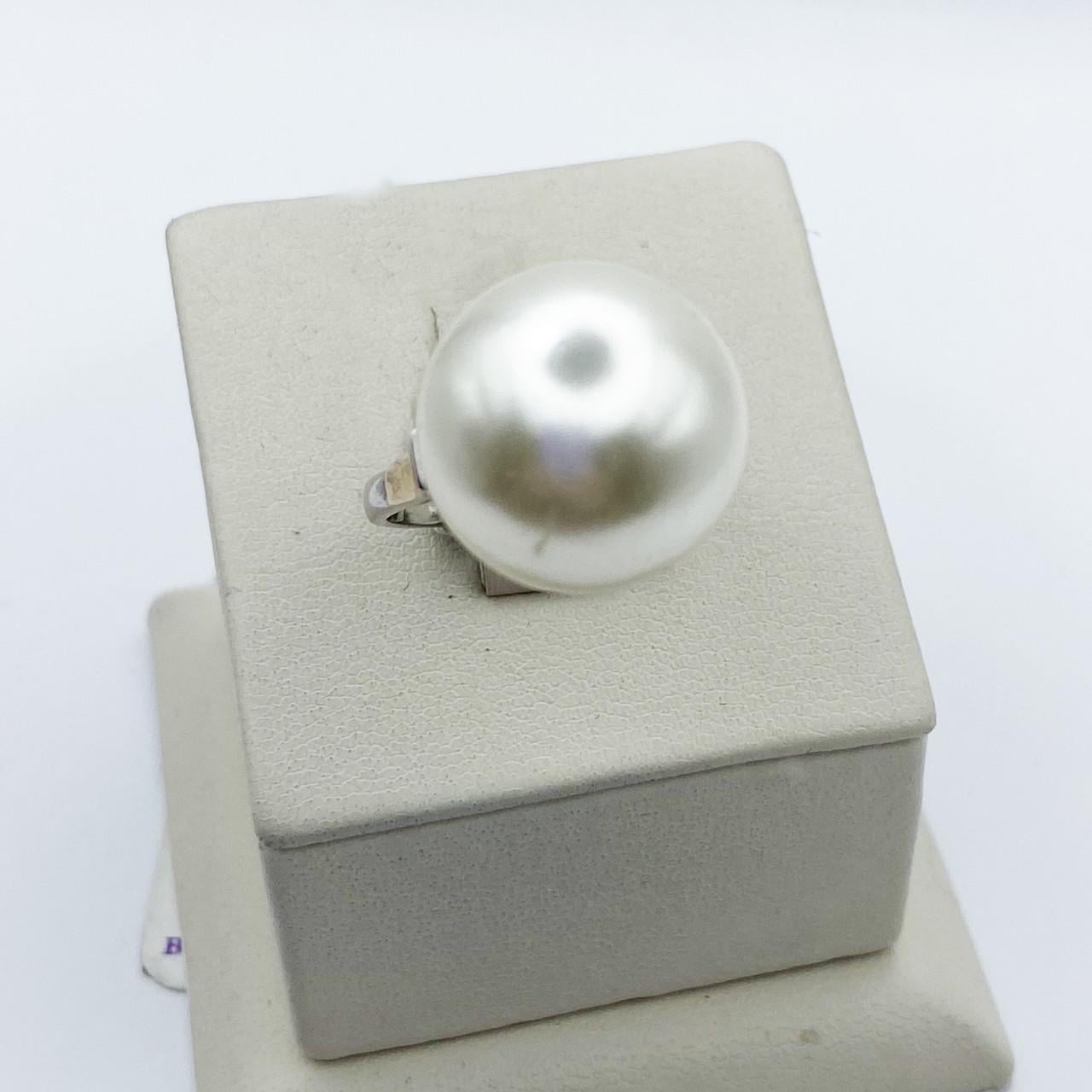 Кольцо серебряное с жемчугом р. 17 4,39 г (1989715946)