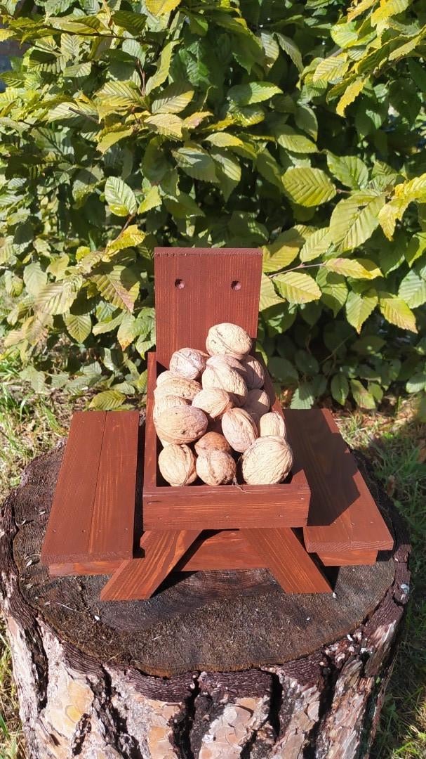 Кормушка для белок Подобед из древесины 27х22х24 см Кормушка для белок Подобед из древесины 27х22х24 см