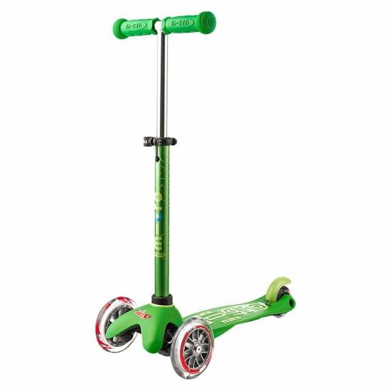 Самокат Micro Mini Deluxe Зеленый (Аopt.roliki2_30)