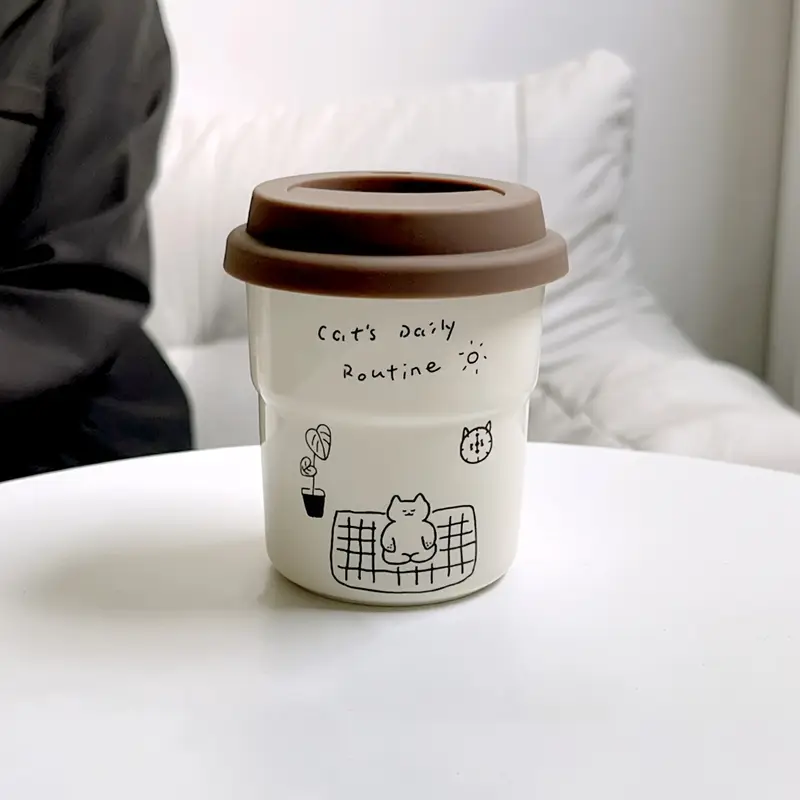 Кружка керамическая с силиконовой крышкой 250 мл (0608brown) Кружка керамическая с силиконовой крышкой 250 мл (0608brown)