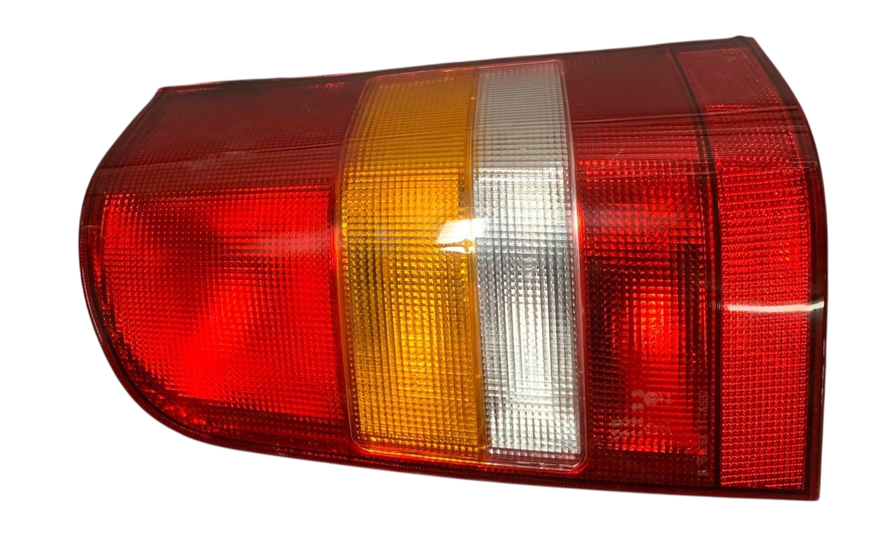 Фонарь задний правый TYC 11-0567-01-2 MERCEDES VITO 96 -> (3085960709) Фонарь задний правый TYC 11-0567-01-2 MERCEDES VITO 96 -> (3085960709)