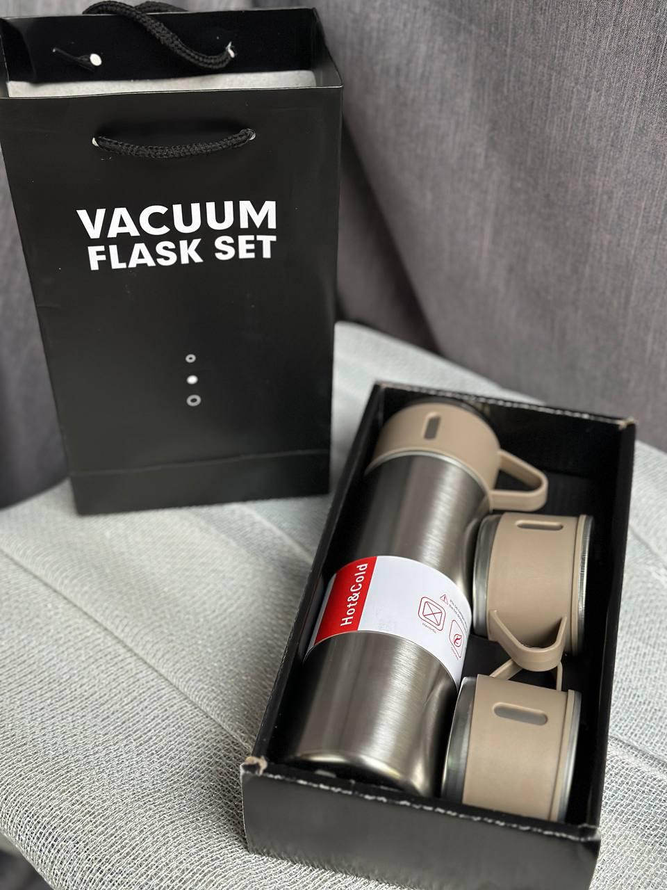 Термос Vacuum Bottle нержавеющая сталь с 3 кружками в подарочном пакете 500 мл Стальной (23100959)