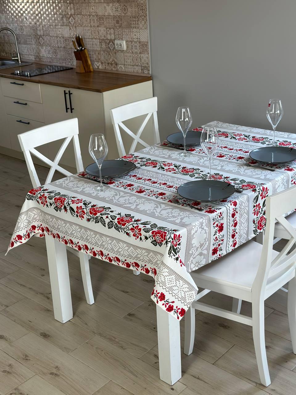 Скатерть водоотталкивающая/тефлоновая прямоугольная 140x170 см (300124-p2) Скатерть водоотталкивающая/тефлоновая прямоугольная 140x170 см (300124-p2)