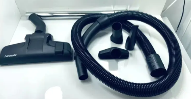 Пылесос для дома HANSEATIC мешочный с насадками 700 Вт (153017) - фото 6 Пылесос для дома HANSEATIC мешочный с насадками 700 Вт (153017) - фото 6