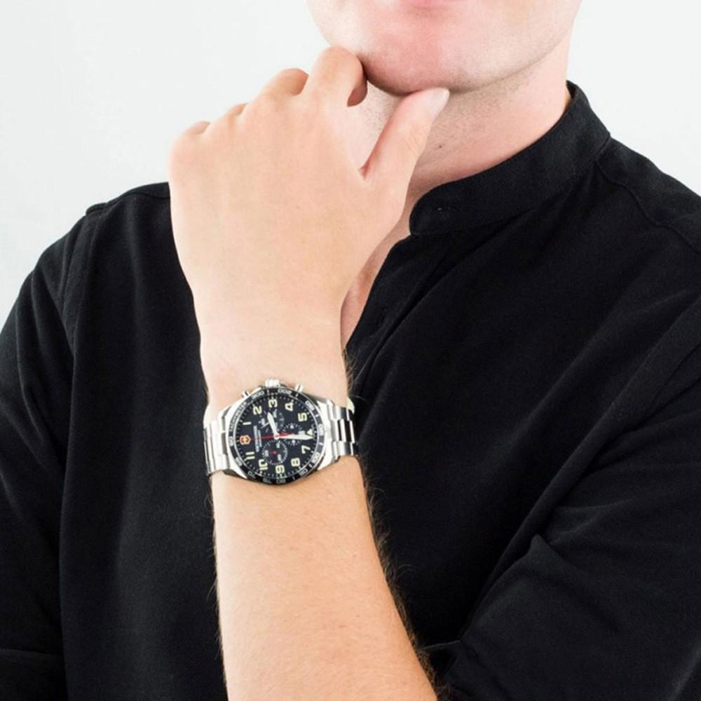 Наручний годинник чоловічий Victorinox Swiss Army Fieldforce Chrono кварцевий Silver (V241857) - фото 5 Наручний годинник чоловічий Victorinox Swiss Army Fieldforce Chrono кварцевий Silver (V241857) - фото 5