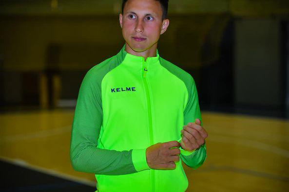 Олимпийка Kelme Training Jacket XL Зеленый (3871300.918) - фото 3 Олимпийка Kelme Training Jacket XL Зеленый (3871300.918) - фото 3