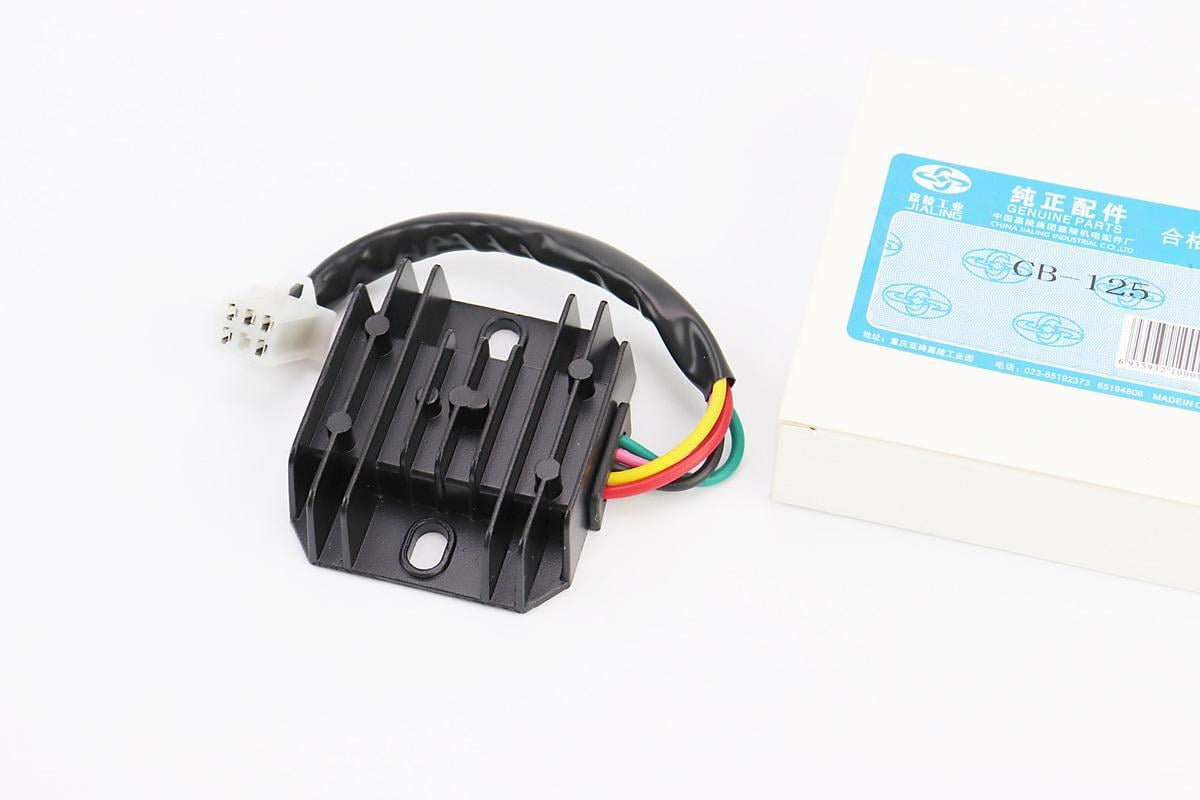 Реле-регулятор напряжения 5 проводов к мотоциклу Viper-125-150J межосевая 51 мм алюминиевый корпус