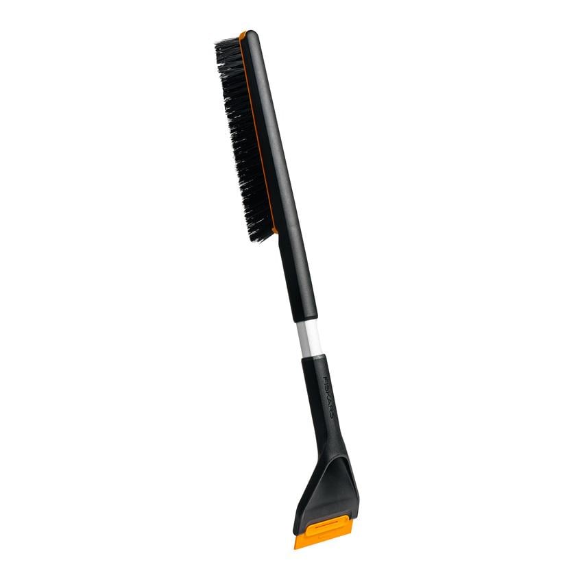 Щетка-скребок зимний Fiskars Plus S 63 см щетка 26 см скребок 9 см (1078495)