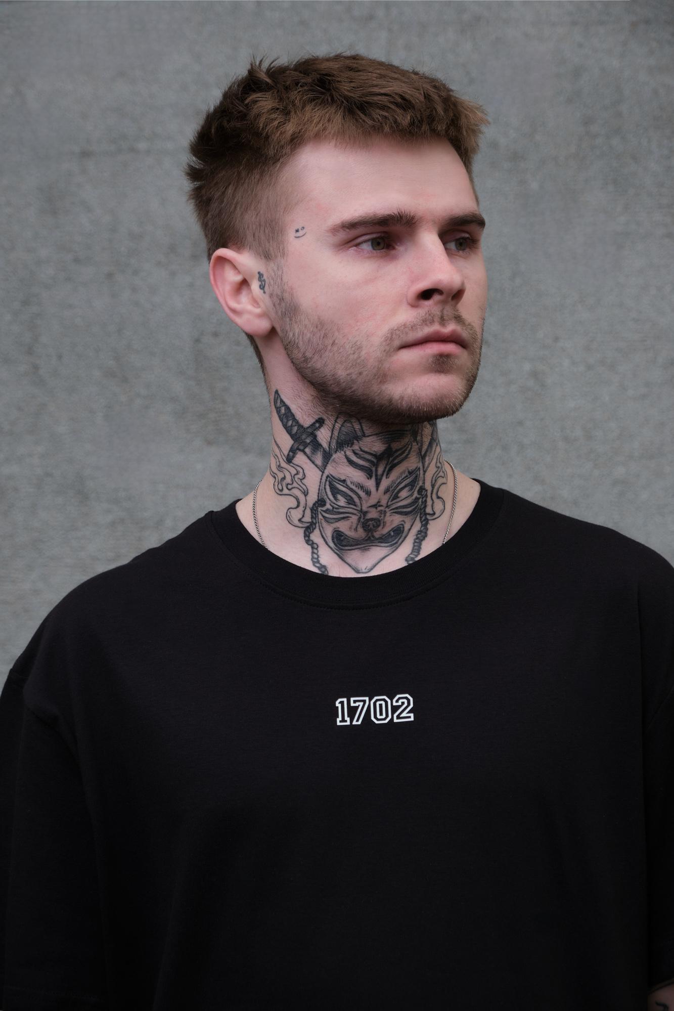 Футболка чоловіча Without Streetwear з принтом оверсайз S/M Black (S8049274) - фото 5 Футболка чоловіча Without Streetwear з принтом оверсайз S/M Black (S8049274) - фото 5