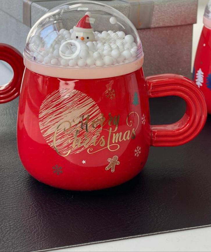 Чашка новорічна Olens Сніжне свято з кришкою кераміка 360 мл Червоний (8030-299-3)