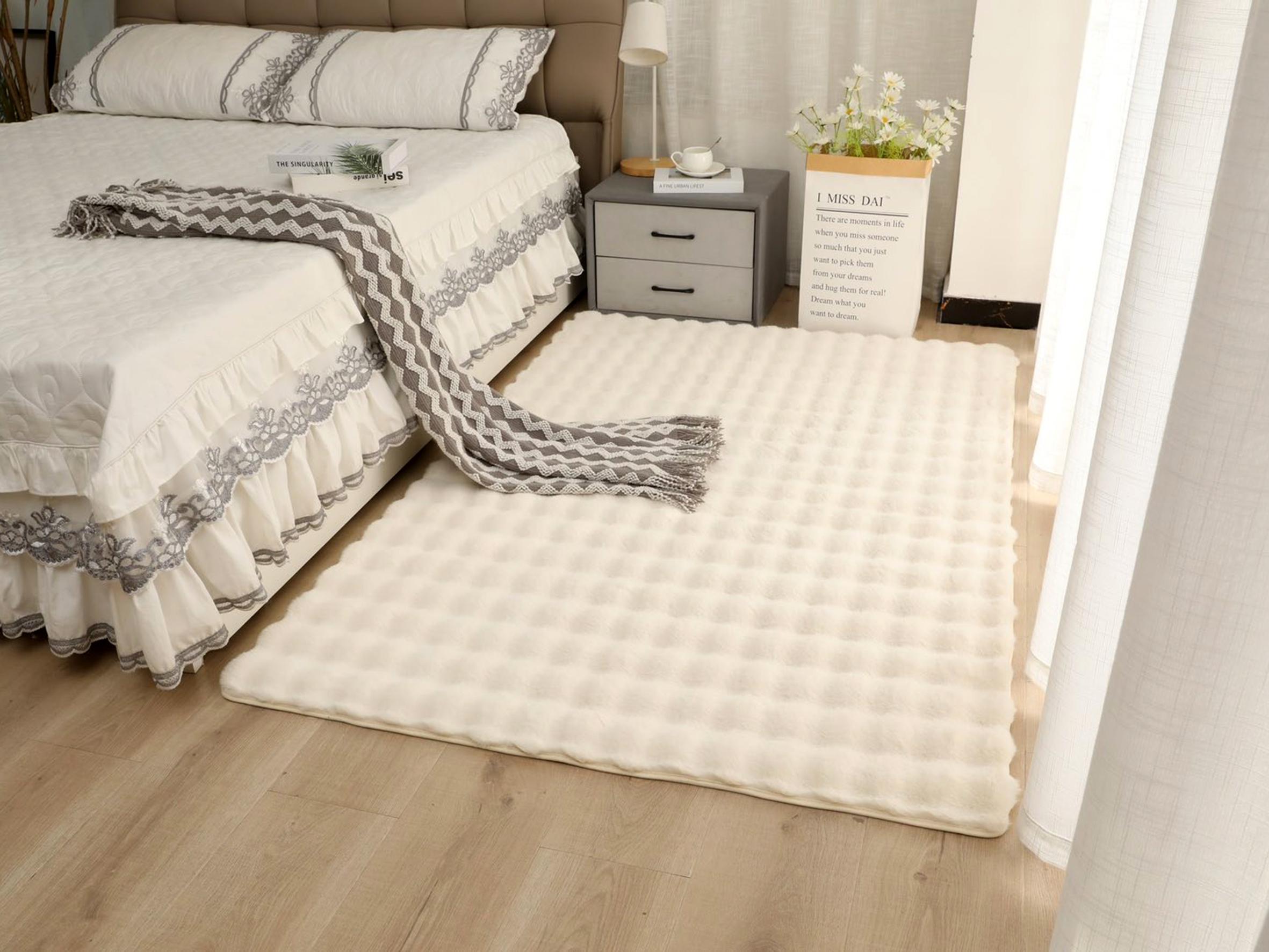 Килимок хутряний Colorful Home Шиншила 60х90 см Молочний (15206992)