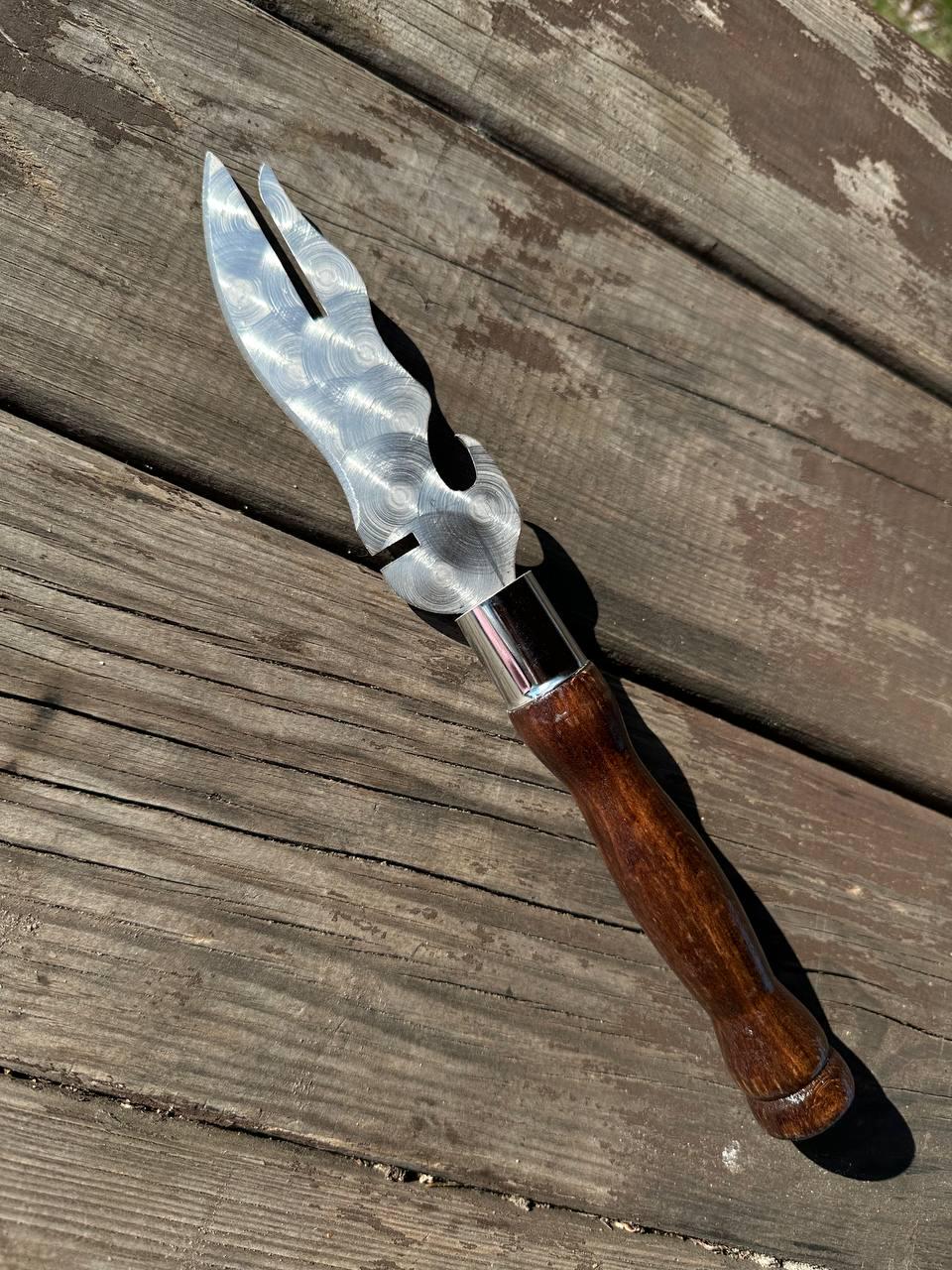 Ніж-вилка для м'яса (2335646064)