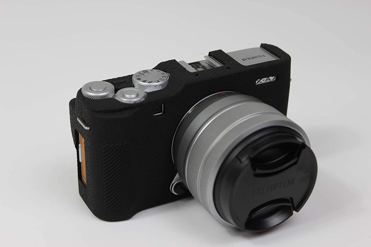 Чехол защитный силиконовый для фотоаппаратов FujiFilm X-A7 Черный