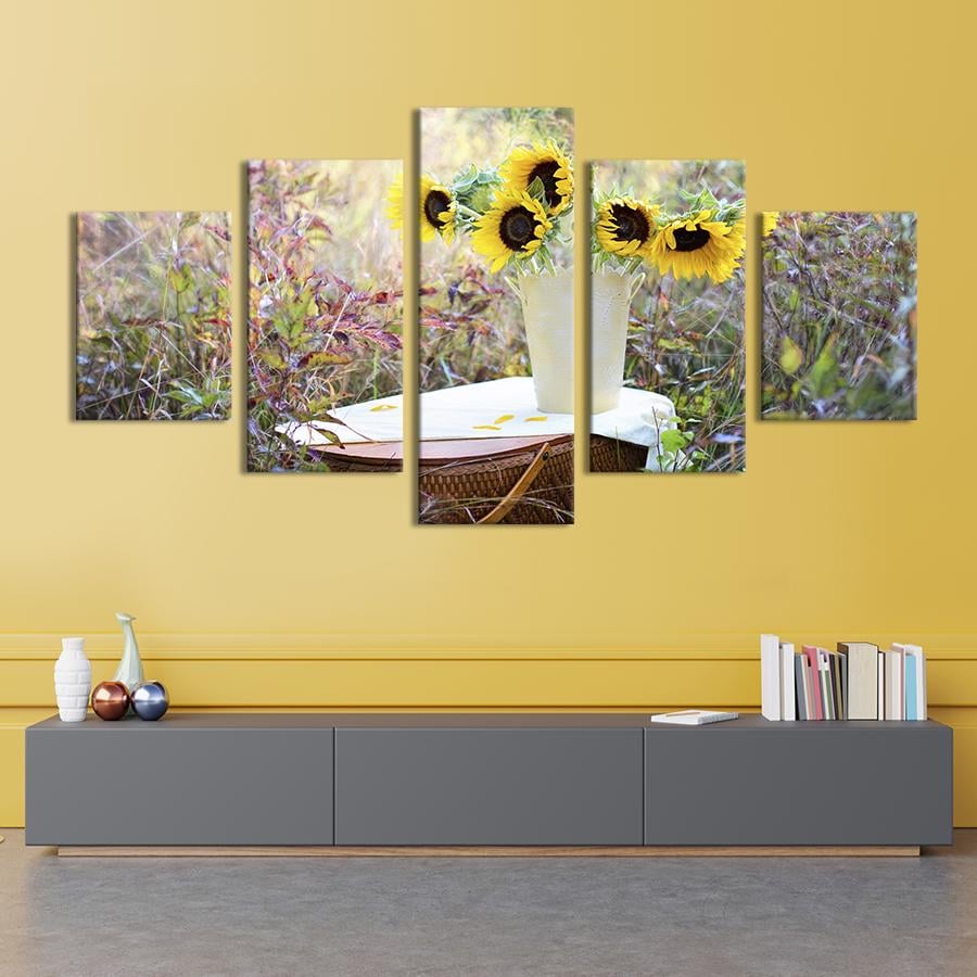 Картина на холсте Корзина и букет подсолнухов 162x80 см (997-52)