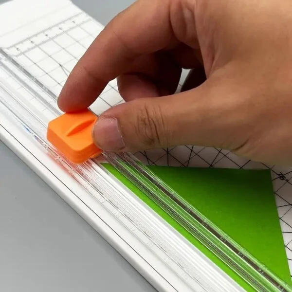 Різак для паперу з надтонким лезом та захистом від порізів рук (C01441) - фото 7 Різак для паперу з надтонким лезом та захистом від порізів рук (C01441) - фото 7